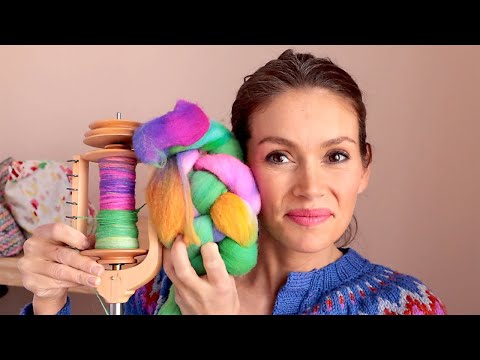 Pineapple Knits - A Knitting and Spinning Podcast - Episode 34