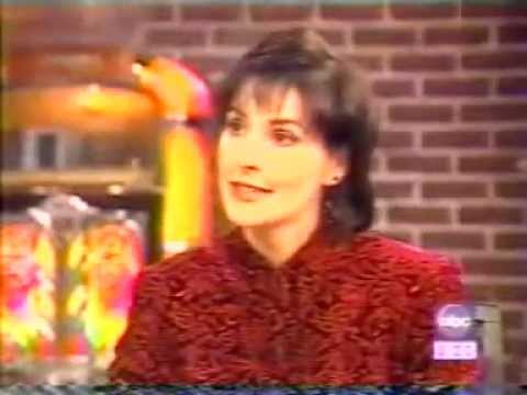 How Enya pronounces 'Gweedore'