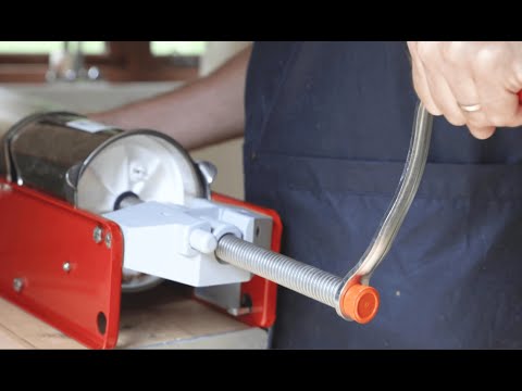 Making Sausages with the TreSpade Minnie Plus Sausage Stuffer