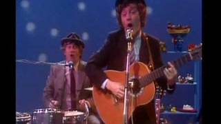 Nu Er Det Ikke Sjovt Længere - Sangen