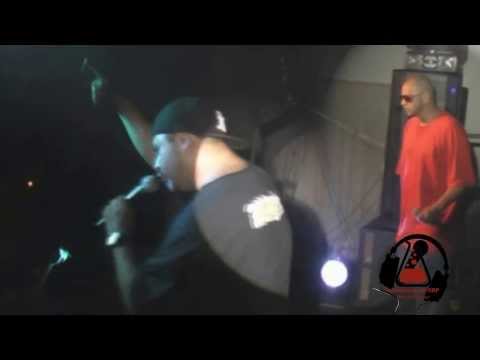 Absolve Ele-Tribo da Periferia Ao Vivo em Uberlândia-MG