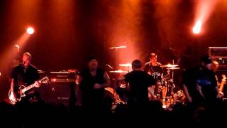 AGNOSTIC FRONT 'Never walk alone' live Brise Glace ANNECY 23.10.2015