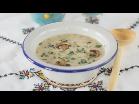 Soupe au poulet et champignons