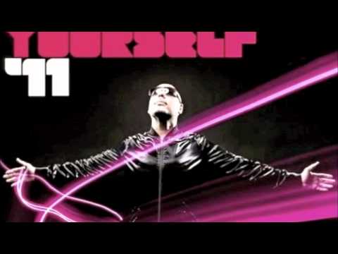 Roger Sanchez ( Flashing Lights Remix ) 2012