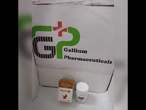 Ganciclovir ophthalmic gel