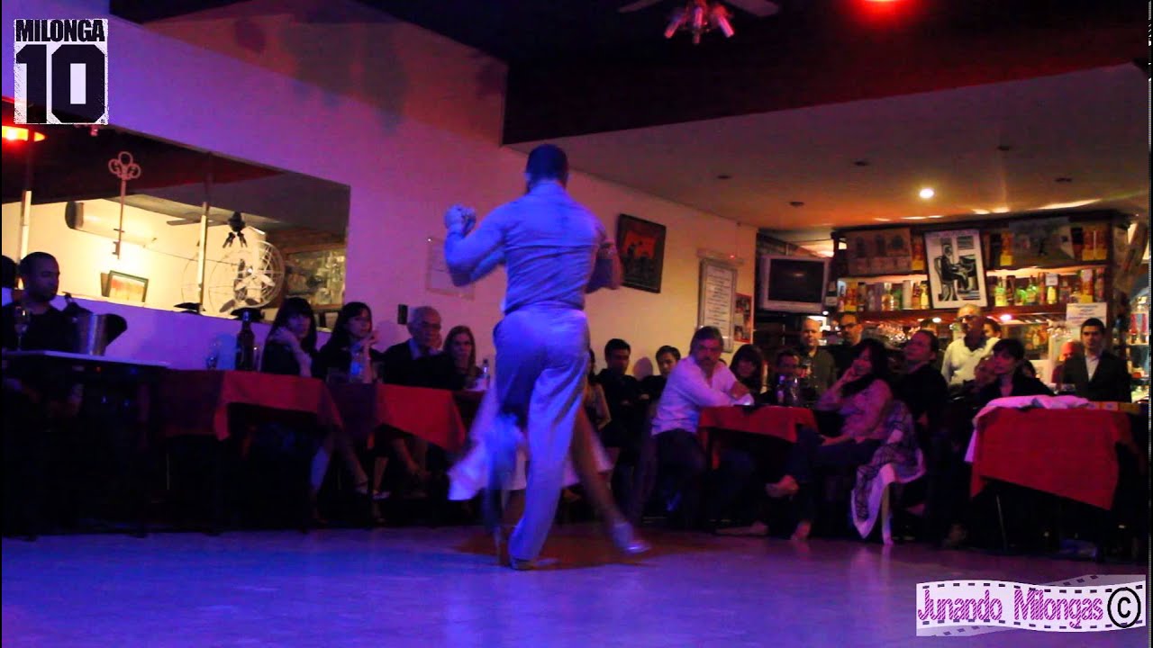 Claudio Gonzalez y Melina Brufman en MILONGA10 03/03
