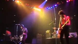 Joan Jett and the Blackhearts 03  Victim of Circumstance LIVE 1982