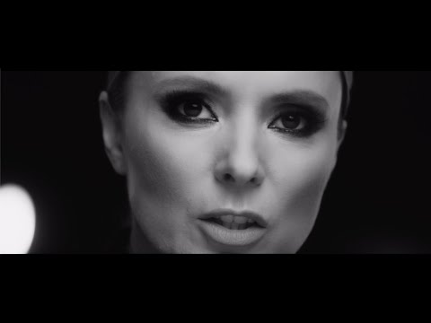 Halina Mlynkova - Zanim stracisz (Official Music Video)