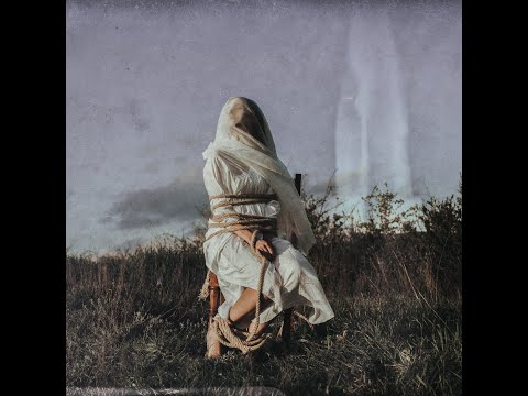 Eveline's Dust - Returning Somewhere