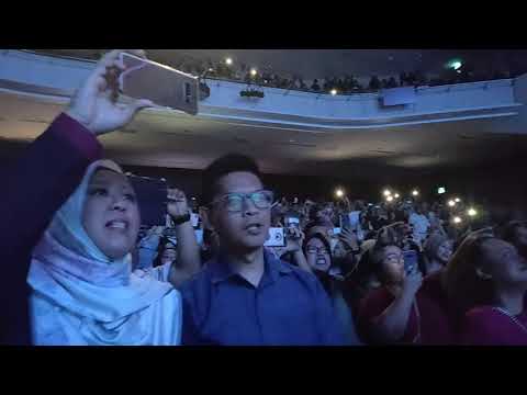 SEMUA BERDIRI & NYANYI 'RAHSIA POHON CEMARA' @ EXISTS REUNION SINGAPORE 2019