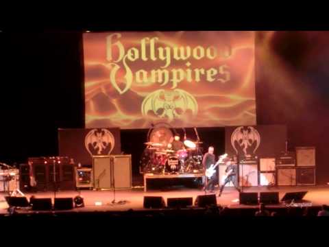 Hollywood Vampires - Manic Depression (Jimi Hendrix Cover)