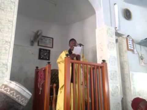 GMU8 Khoutbah du 28 11 2014 Imam Traore - arabe
