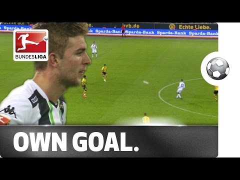 Този автогол трудно се преглъща 