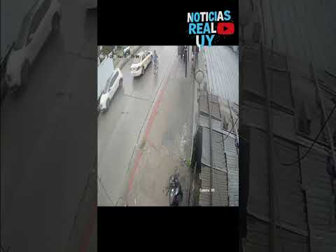 ROBAN MOTO EN PLENO DÍA BARRO MAROÑAS MONTEVIDEO