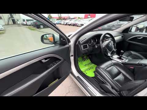 фото volvo v70 iii 0