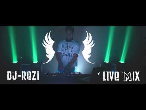 DJ Rezi - Mixing on DDJ 1000 pioneer