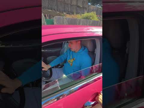 Guille se sube a la limo de Ares 😂😂