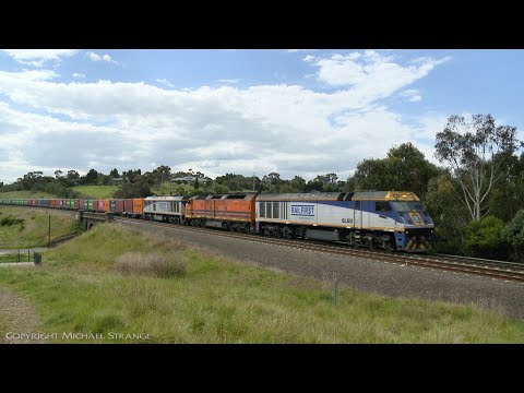7922V SCT / SBR Dooen Container Train On Lovely Banks (12/10/2021) - PoathTV Railways