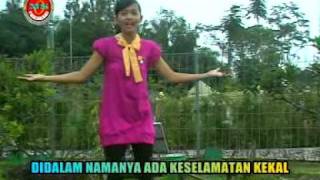 Download lagu Akulah Jalan Kebenaran & Dia Lahir Untuk Kami mp3