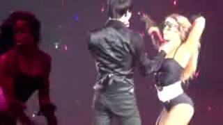 JYJ Busan Concert on Jun-12-2006 &quot;I Love You&quot; (back view) ~ Yuchun solo