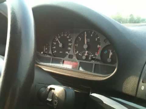 BMW E46 320i auf der Autobahn