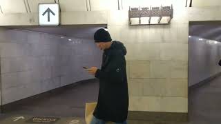 Compare! Puschkinskaya metro stations in Moscow and Leningrad (St. Petersburg)