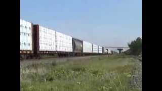preview picture of video 'CN 2638 5650 GCFX 6076 6-02-05 Van Dyne, WI'