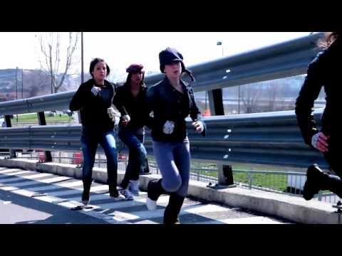 Dunk N' Aliens feat. Mia & Inaya Day - That Place (Official Music Video)