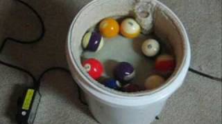 HOW TO MAKE A POOL TABLE BALL POLISHER