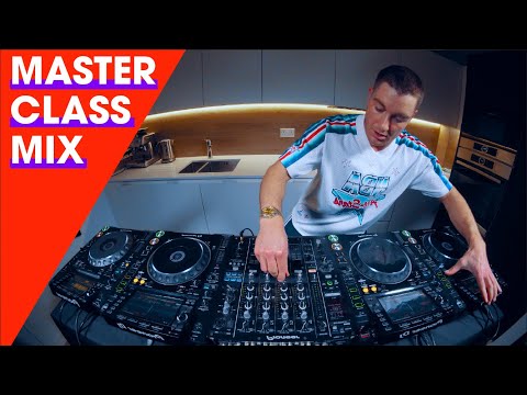 4 DECKS IN THE MIX - DJ set In my kitchen