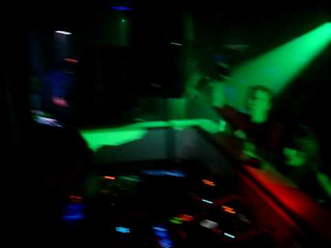 The Beat Controller-Flowing with the Hardcore - The Beat Controller part1