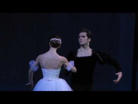 Anna Tikhomirova and Igor Tsvirko in Giselle PDD, Allegro