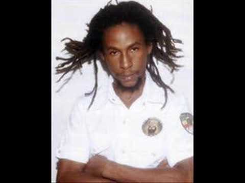 JAH CURE ft. Spektacula - rasta man chant (lalabella riddim)