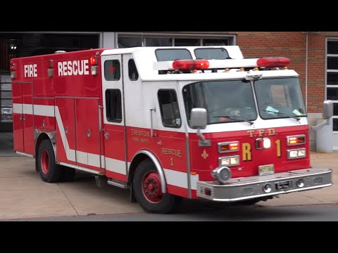 Trenton Fire Department Rescue 1 Responding