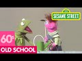 Sesame Street Kermit Looks For Clues