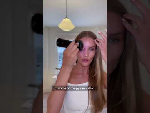 Rosie Huntington-Whiteley shows her incredible results after using the LYMA Laser PRO for 8 weeks.