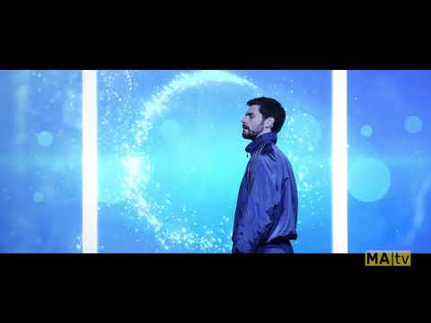 Univers Parallèle - First-time leaving my universe... through this weird portal!