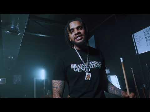 Run To (official video) E Magg fting GG Loafy