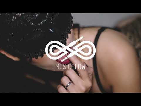 SAVER VS MOINÈ - Rich Bitch