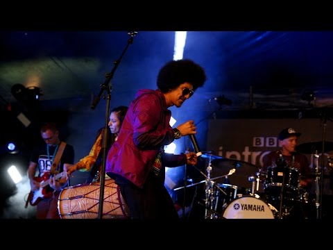 Cold Fever - Chutney (Glastonbury 2015)