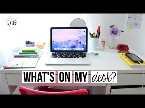 What's On My Desk?  Desk Tour | Reese Regan