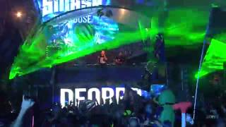 Steve Aoki &amp; Deorro - Freak (Live TomorrowWorld 2014)