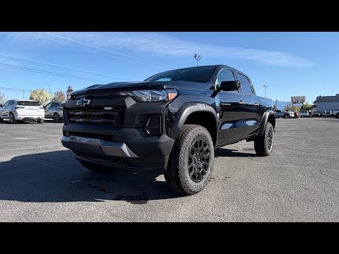 2026 Chevrolet Colorado Crew Cab Short Box 4-Wheel Drive Trail Boss in Black for sale at North Star Chevrolet Buick GMC in Cranbrook, BC