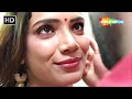 அழகான திருமணமான பெண் கணவனின் நண்பருட