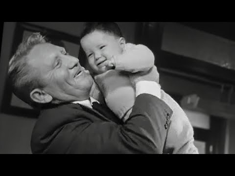 afbeelding Movie Trailer | Father's Little Dividend (1951) Elizabeth Taylor & Stanley Banks