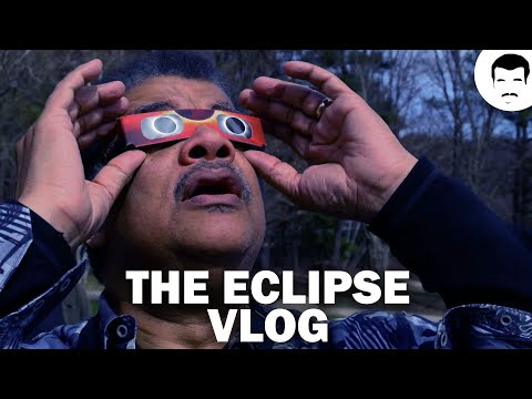 Neil deGrasse Tyson veranstaltet eine Sonnenfinsternis-Party