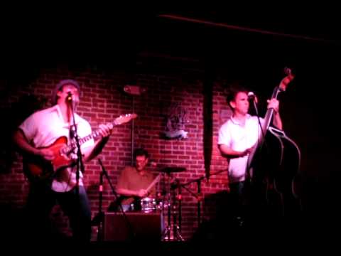 THE Domino Kings - Nebraska & Johnny 99 (Stevie Newman, Les Gallier, Brian Capps)