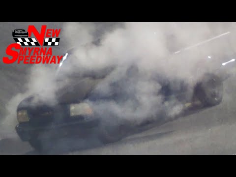 Ugly Truck Contest / Burnout Contest