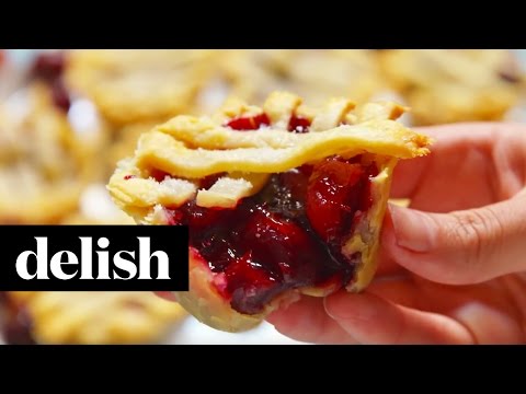 download lagu mp3 mp4 Cherry Pie Filling Tin, download lagu Cherry Pie Filling Tin gratis, unduh video klip Cherry Pie Filling Tin