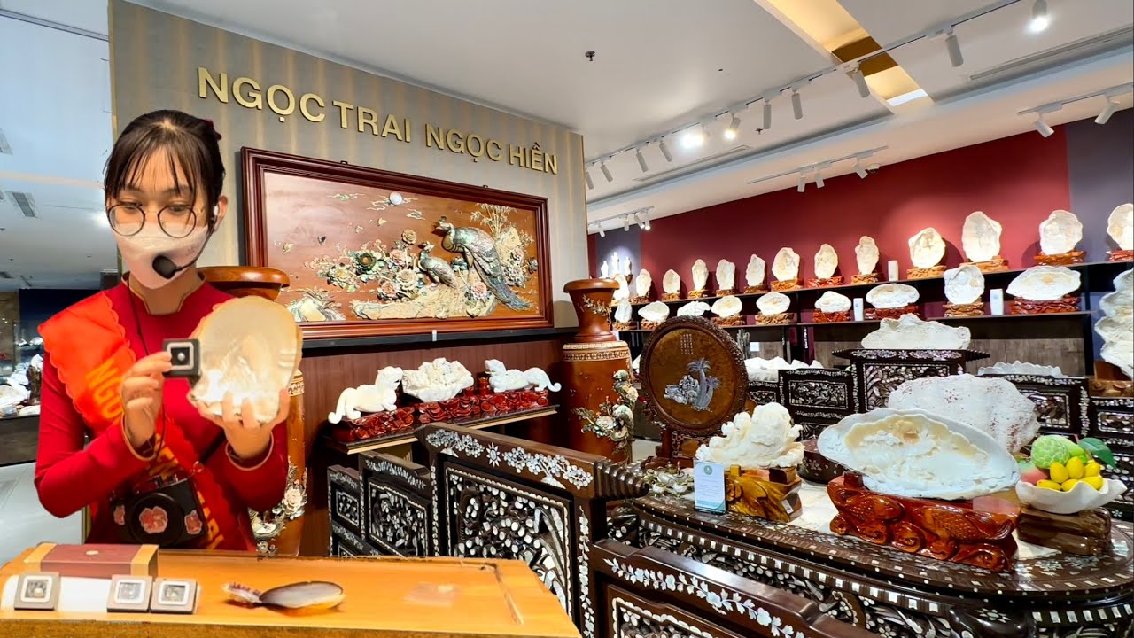 Dive into the exquisite world of pearls at Phu Quoc Pearl Farm.